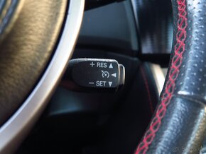 Toyota GT86 2.0 boxer 32.700 km / manuál / navigace - 15