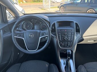 Opel Astra 2.0CDTi 121kw Automat - 15