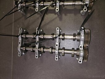 VACKY 3,0 TDI 200KW CRT AUDI Q7 4M - 15