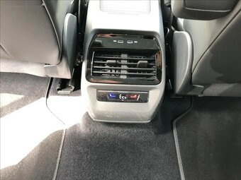 Volkswagen ID.4, 195kW kap. 77kWh 4Motion PRO - 15