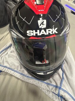 Shark Helma na motorku - 15