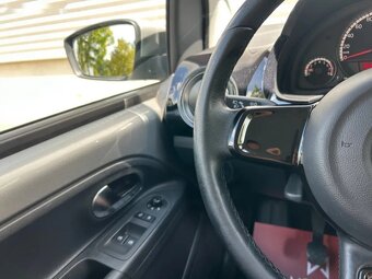 Volkswagen Up, 1.0 MPI GPS NAVI/SER.KN./1.MAJ - 15