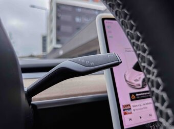 Tesla Model 3 Long Range 4x4 / ODPOCET DPH - 15