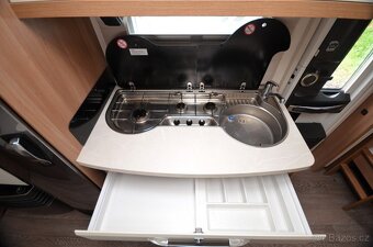 Karavan Hobby De Luxe 490 KMF - 15