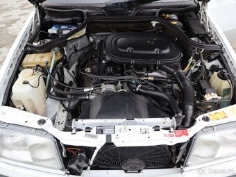 Mercedes-Benz 200 124 E Coupe SportLine - 15