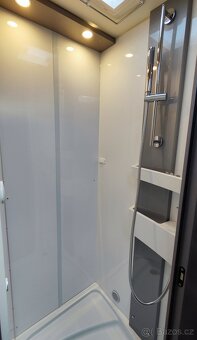 Zapůjčíme Vám NOVÝ obytný vůz Burstner Lyseo 690G - 15