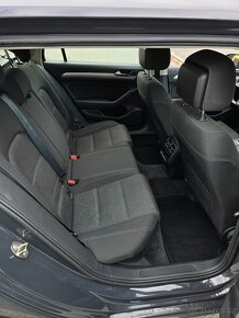 Volkswagen Passat B8 2.0 TDI DSG - 15