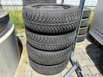Hyundai i30 1.4 73 kW 1.majitel - 15