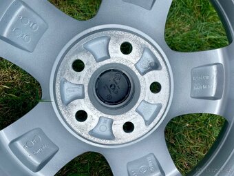 Alu Škoda Octavia2 6,5jx16 ET50 5x112 - 15