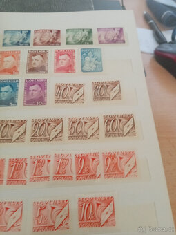 prodavam 2 albumy znamek - 15