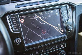 Volkswagen Passat Variant 2.0 BiTDI BMT Highline 4MOTION - 15