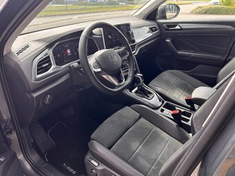 Prodám Volkswagen T-Roc 1.5 TSI Style DSG, 7500km - 15