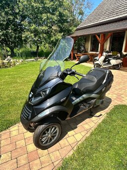 Piaggio MP3 250ie - 15