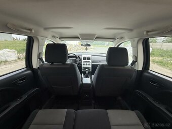Dodge Journey 2.0CRD 103kw +Najeto 165TKM+4x4 - 15