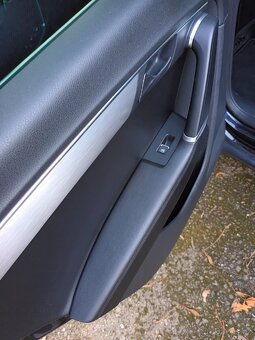 VW PASSAT B7 2.0 TDI - 15