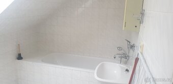 Pronájmu byt 1+1 na Březové - 15