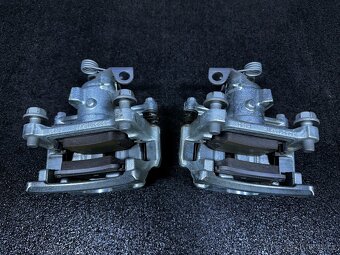 VW Transporter T6 T6.1 Brzdy komplet  Kotouce Desticky - 15