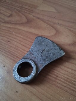 PRODÁM ORIGINÁL DÍLY MOTORU JAWA PÉRÁK 250 FJ / KOMUNISTA - 15