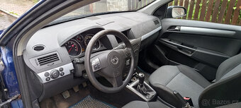 Opel Astra (Station Wagon 1.6 16V) LPG - 15