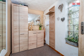 Prodej rodinného domu, 174 m², Neratovice, ul. Hlavní - 15