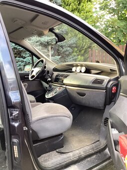 Citroen C8 2.0HDi - 15