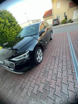 Audi e-tron 50 quattro,Matrix - 15