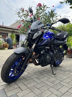 Yamaha MT-07 - 15