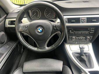 BMW E92 325i 160KW+N52 /XENON/SPORTSITZE/NOVÁ-STK - 15