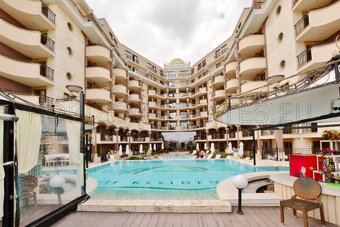 Luxusní apartmán 2+kk (62 m²) v první linii - 15