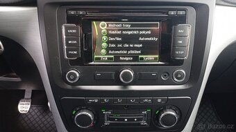 Škoda Yeti, 2,0 TDi 81KW, Navi, Serviska - 15