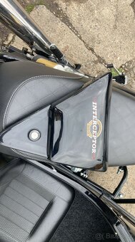 Royal Enfield Interceptor - 15