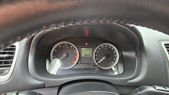 Prodám Škoda Fabia 2 1.4 16V 63kw, 2007, stav 238500km - 15
