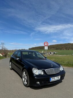 Mercedes benz w203 C-Class - 15
