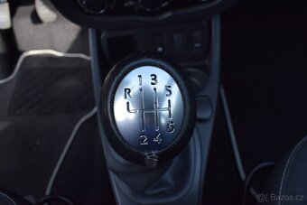 Dacia Duster 1,2 TCe PR. SERVIS,1.MAJITEL - 15