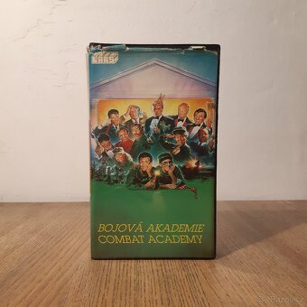 17x VHS video kazety #1 /SLEVA/ - 15