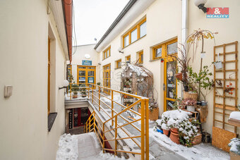Prodej nájemního domu, 1143 m², Kladno, ul. T. G. Masaryka - 15