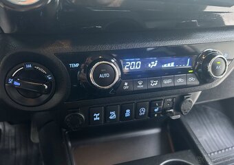 Toyota Hilux 2 393 cm3 - 15