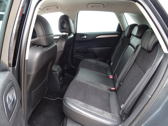 Citroën C4 1.6HDi,84kW,S.kniha,aut.klima,ESP,HSA - 15