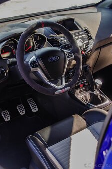 Ford Fiesta ST - 15