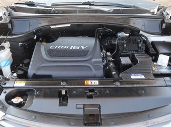 Hyundai Santa Fe 2.2CRDi 147kW 4x4 AUTOMAT 7MÍST TAŽNÉ 1MAJ - 15