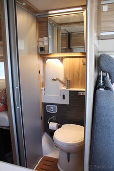 Hymer Yosemite 2021 - obytný vůz - 15
