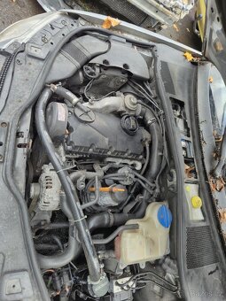Volkswagen Passat B5,5 (NÁHRADNÍ DÍLY) - 15