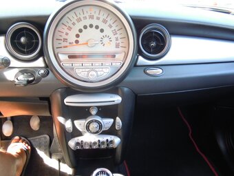 Mini Cooper 1.6D 80kw(109hp) r.v.12/2009 - 15