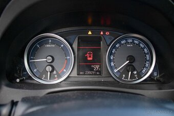 Toyota Auris 2.0 l D-4D DPF Active - 15