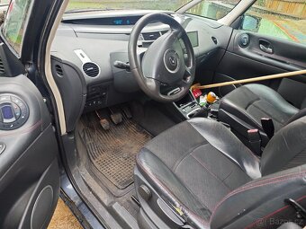 Renault Espace 2.0 dCi - 15