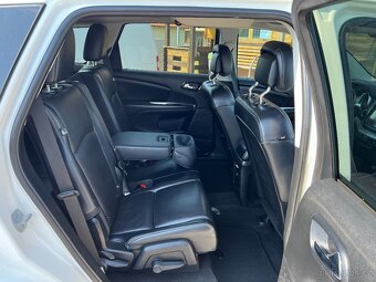 Fiat Freemont, 2.0 M-JET 125kW 4X4, 7 MÍST - 15