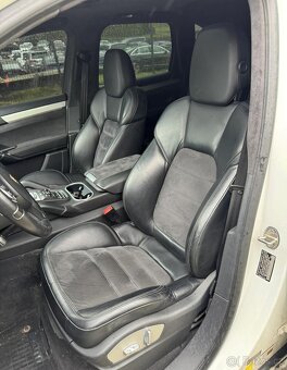 Porsche Cayenne GTS - 15