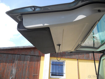 Volkswagen California 2.5 TDi 96Kw 4motion - 15