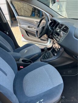 Fiat Bravo 1.9 JTD - 2007, najeto 240xxx km - 15