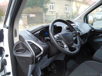 Ford Transit Custom 2.2 TDCi 9 míst BUS 92kW L2H2 - 15